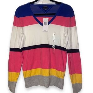 NWT TOMMY HILFIGER LONG-SLEEVE V-NECK SWEATER SIZE M
